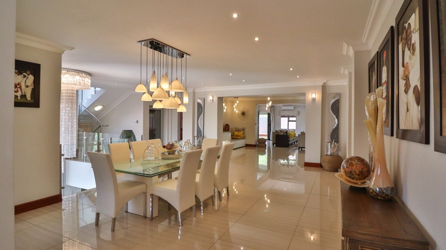 6 Bedroom Property for Sale in Birdwood Estate North West